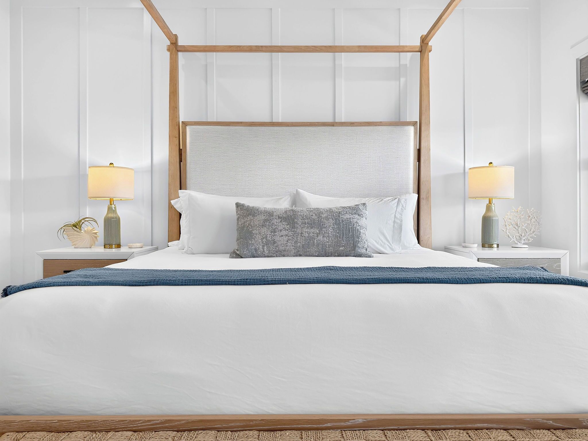 مكتب ومكواة/لوح كي وواي فاي مجانًا وملاءات أسرّة