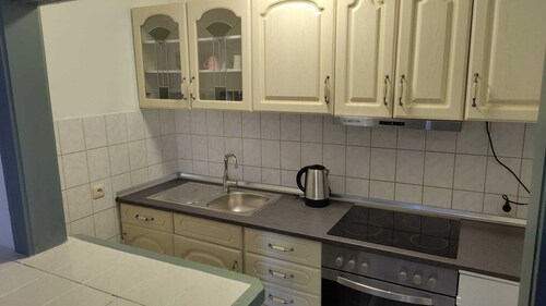 2-Bedroom Apartment in Downtown