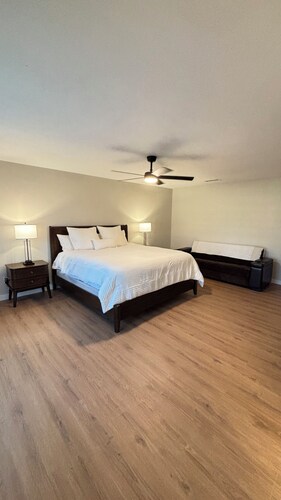 Cozy Katy Home near Katy Mills, Restaurants, and Family Attractions