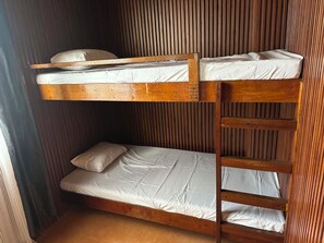 熨斗/熨衣板、WiFi、床单