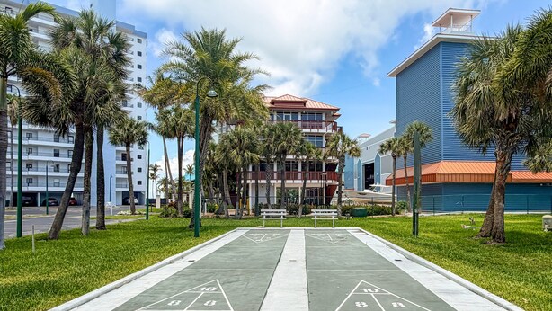 Sports court - Artsy Waterfront Retreat - Punta Rassa 4-1003 (Fort Myers)