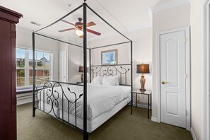 Room - Branson Strip Condo | Pool • Hot Tub • 2 Kings (Branson)