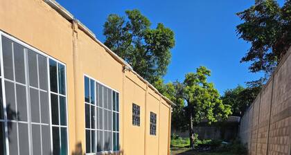 Charming 3-bedroom house in lovely San Rafael Oriente with AC
