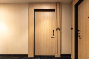 Interior - Luxe Nobu | 2BR + Private 750 SqFt Terrace in the Heart of Toronto (Toronto)