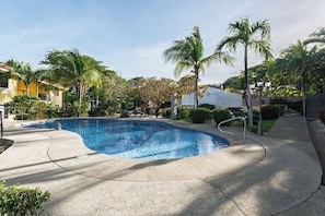 Piscine extérieure