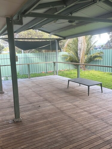Country Horsham Hideaway