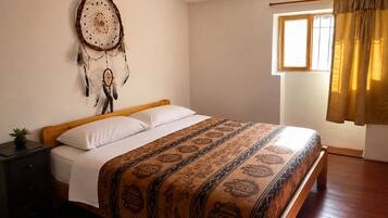 Double Room, Balcony, Courtyard View | WiFi (free)