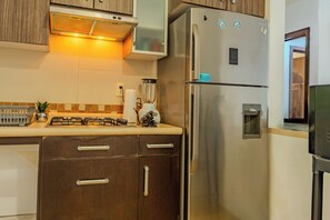 Family Apartment, Garden View | Private kitchen - Acapulco Getaway Pool & Jacuzzi 2 BR (Acapulco de Juárez)