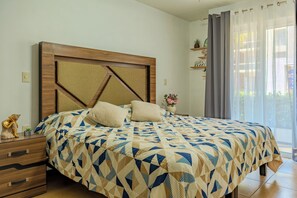 Family Apartment, Garden View | Blackout drapes, iron/ironing board (on request), WiFi (free) - Acapulco Getaway Pool & Jacuzzi 2 BR (Acapulco de Juárez)