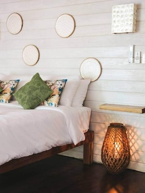 Room - Seashell suite beachfront with pool access (Saint Andrew Parish)