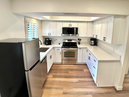 4min walk to Downtown Flagstaff 2bd/1.5ba NEW!