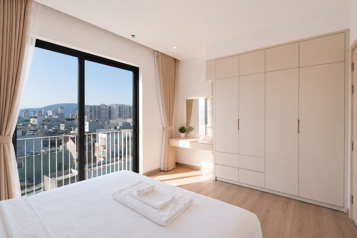 Apartamento de lujo, 1 cama de matrimonio grande | Escritorio, cortinas opacas, tabla de planchar con plancha