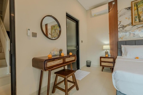 Villa, 3 Bedrooms, Pool View | Iron/ironing board (on request), WiFi (free)