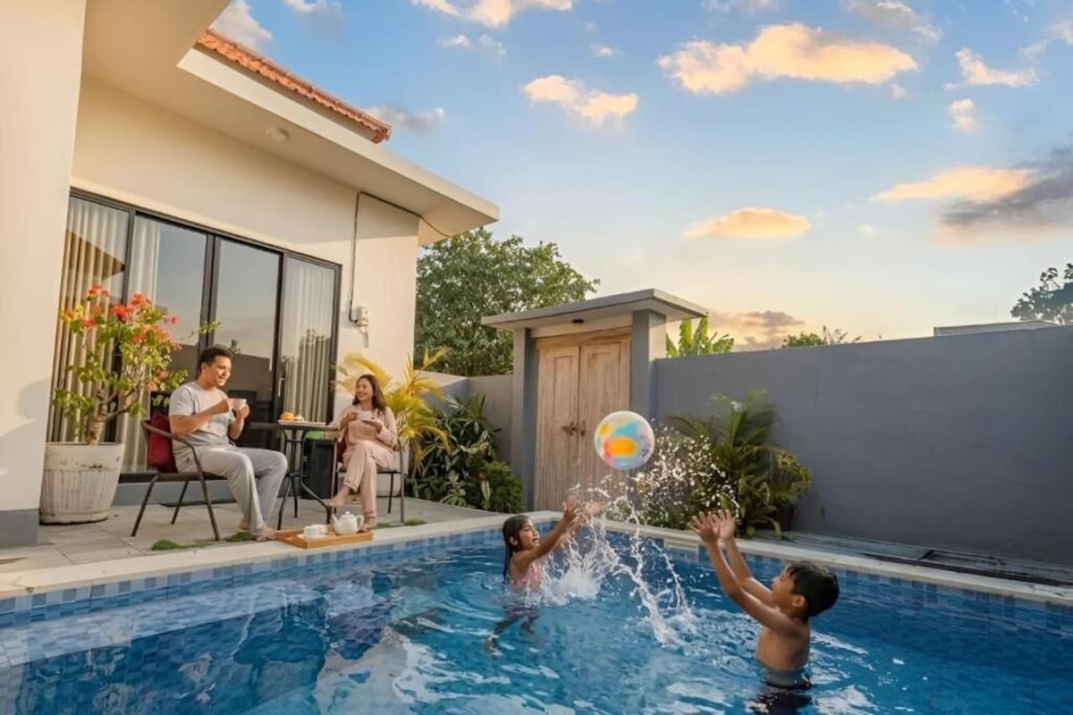 Villa, 2 Bedrooms, Pool View | Pool | Outdoor pool