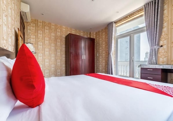 Superior Apartment, Balcony, City View