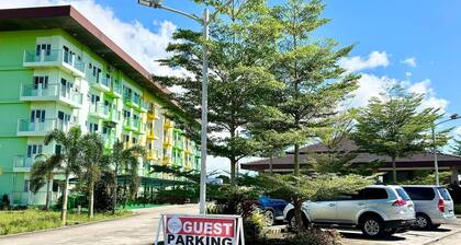 Relax and Wake up in a cozy one bedroom condo with a view here in Naga City!