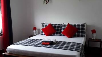 Standard Double Room, Garden View | Free WiFi