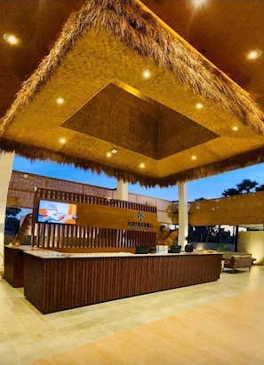 Lobby - Kambaniru Beach Hotel and Resort (Waingapu)