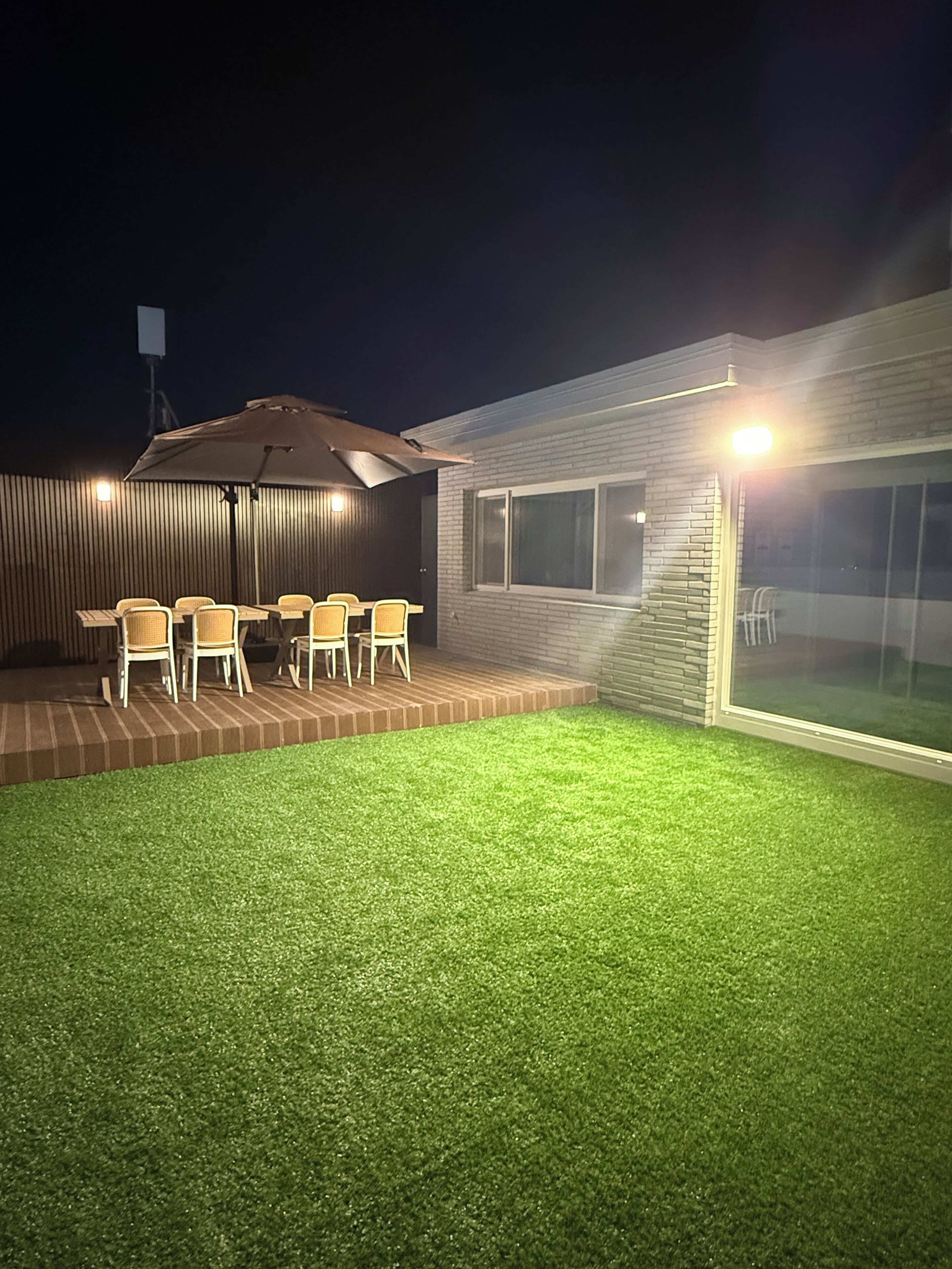 Premium House, Balcony, City View | Outdoor dining