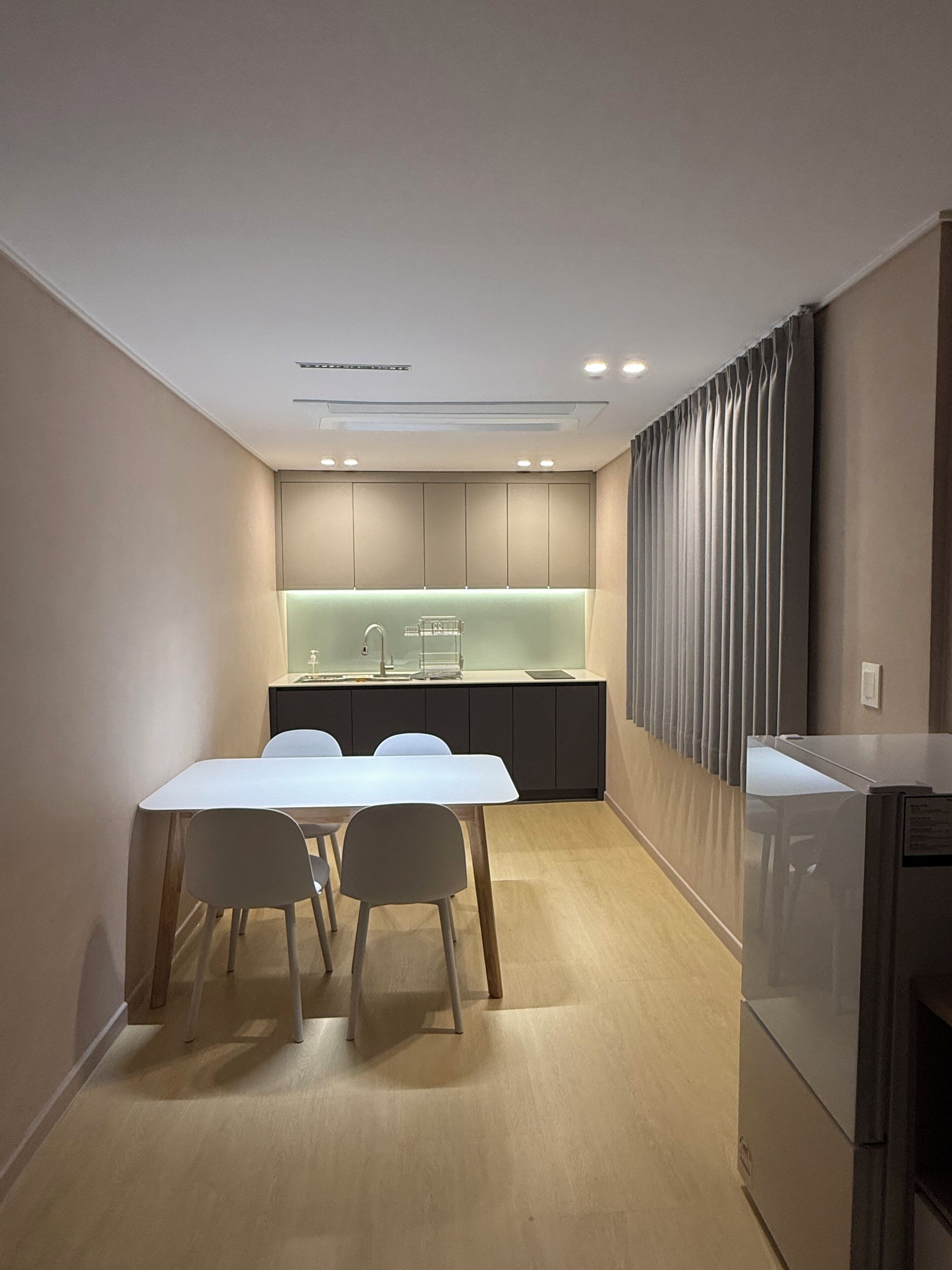 Premium House, Balcony, City View | Dining