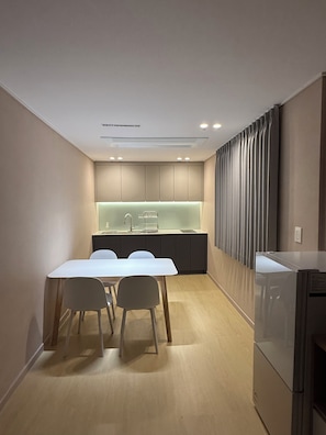 Unclassified image, 4 of 43, button - Hotel ME ON (Gyeongju)