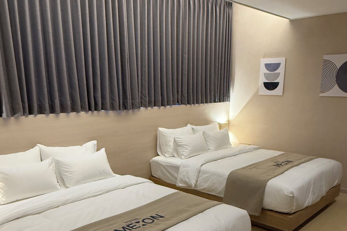Family Quadruple Room