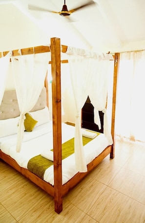Desk, free WiFi - Mirabilis Resort (Arambol)