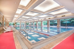 Indoor pool - Beijing Meida Hotel (Changping)