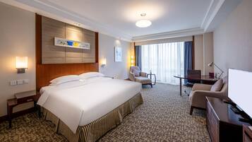 Colchones con pillow-top, minibar con artículos gratuitos y escritorio