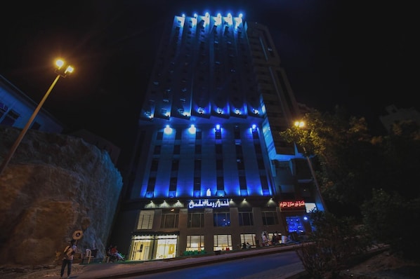 Exterior - Rawaat Al SHmokh (Makkah)