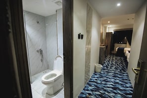 Basic Quadruple Room | Bathroom - Rawaat Al SHmokh (Makkah)