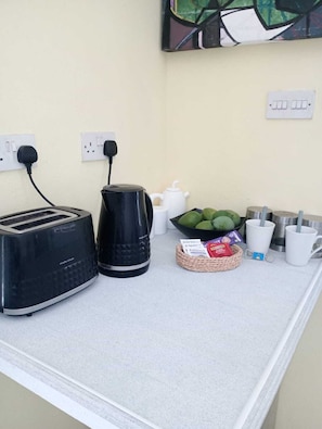 Kaffee und/oder Kaffeemaschine