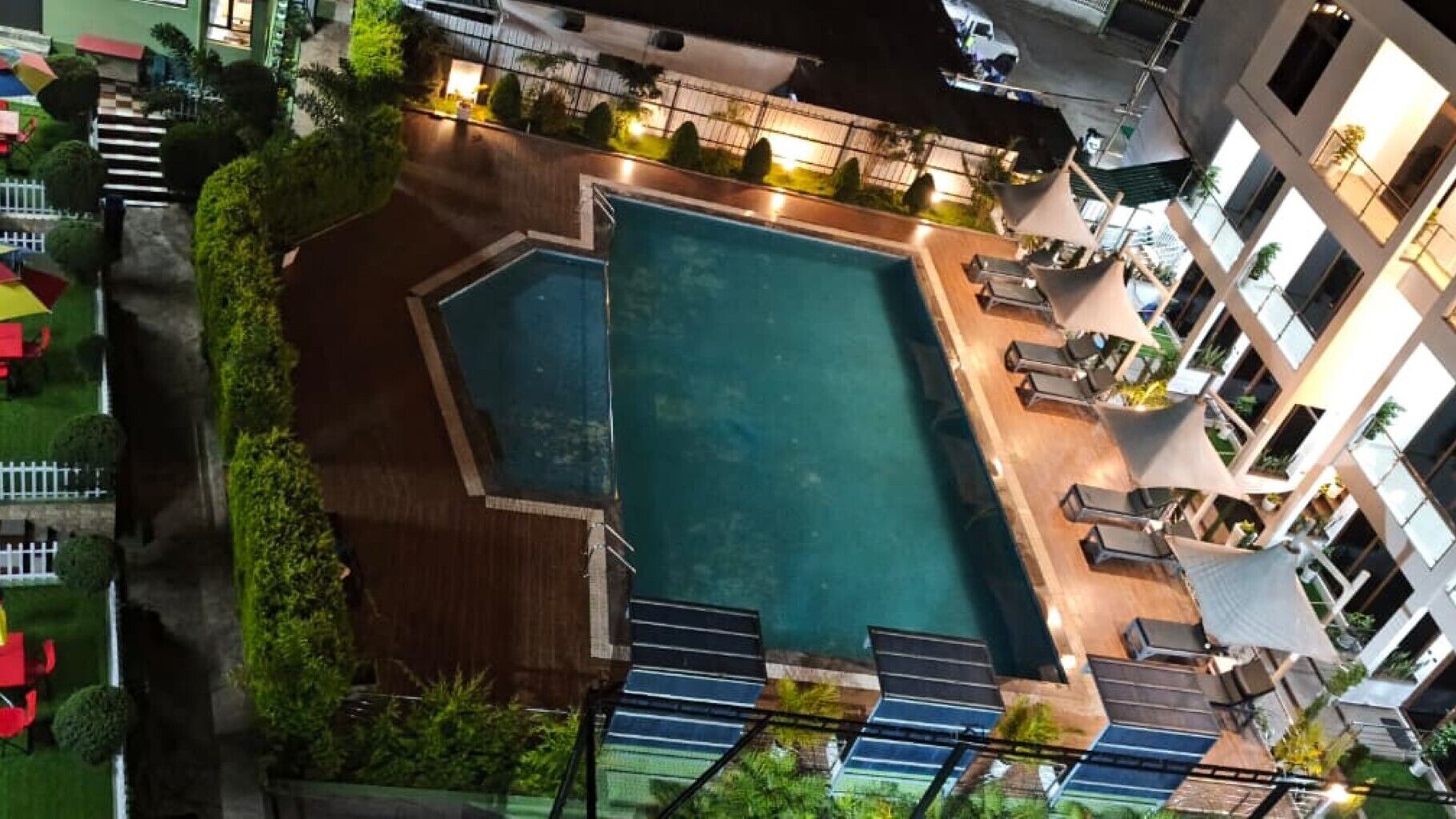 Piscine extérieure