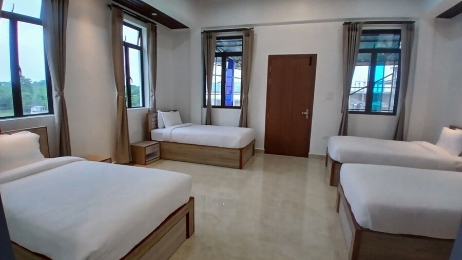 Emmonlang Resort & Redeem Restaurant