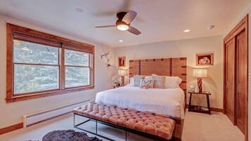 5 chambres, lit parapluie, Wi-Fi, draps fournis