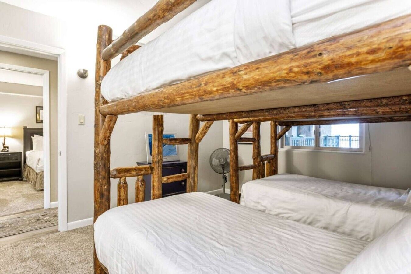 2 bedrooms, travel crib, WiFi, bed sheets