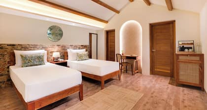 The Safari Lodge Kanha