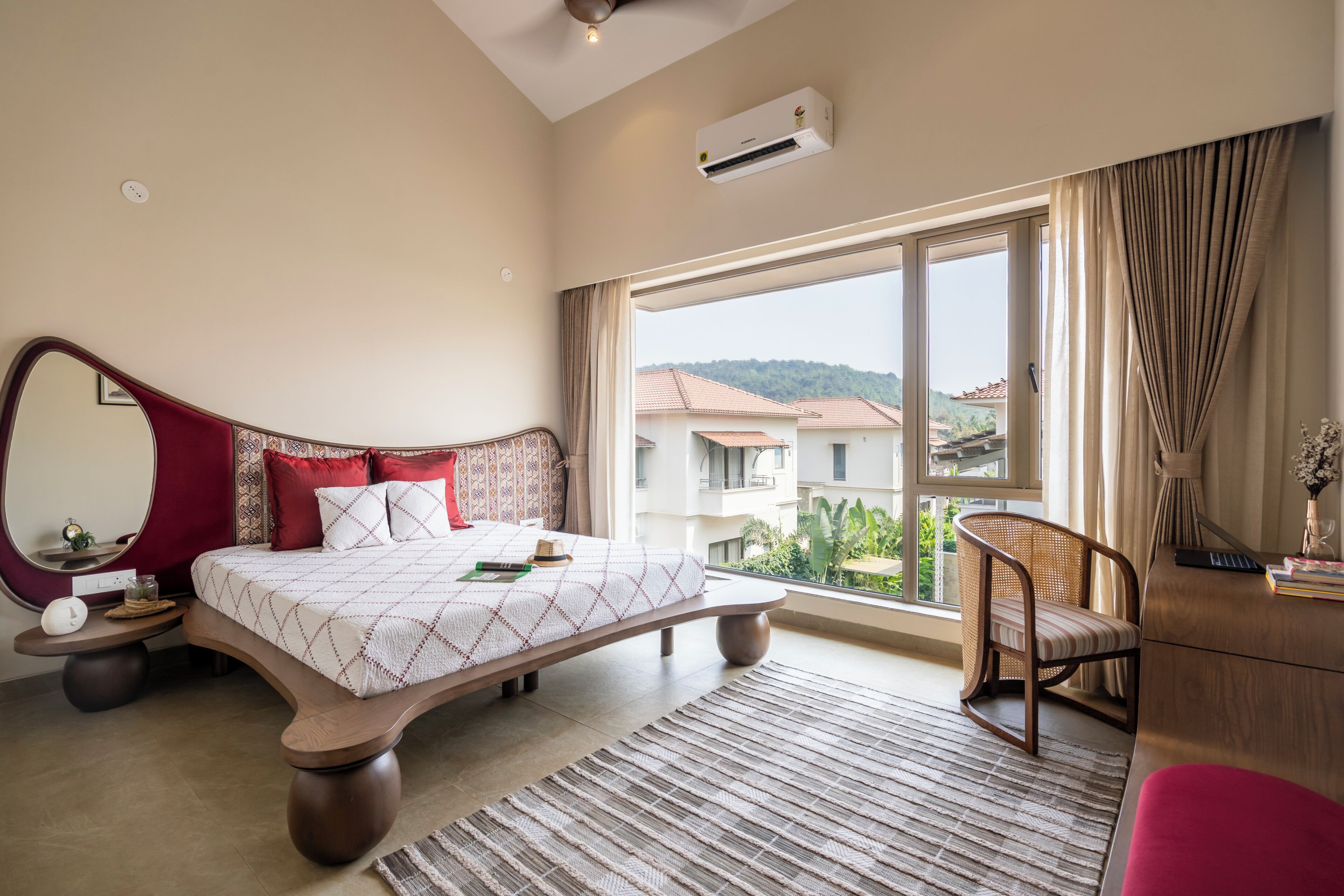 Luxury Villa, 4 Bedrooms, Private Pool, Hill View | Blackout curtains, iron/ironing board, free WiFi