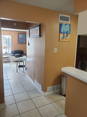 Unclassified image, 4 of 24, button - Charming 3-bedroom townhome in Arlington -Entertainment Nearby!- (Arlington)