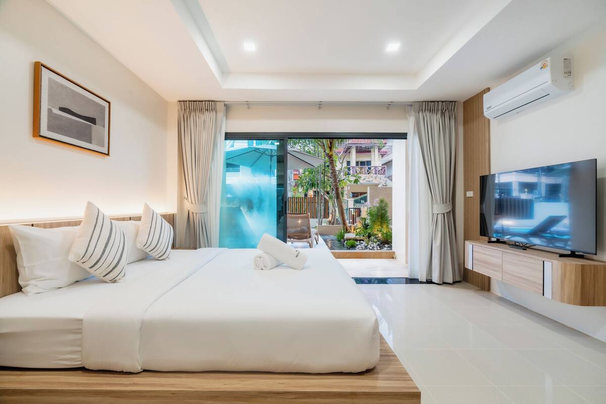Luxury-Penthouse, Poolblick | Verdunkelungsvorhänge, kostenloses WLAN