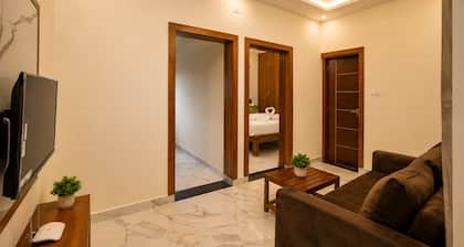 Gayathri Nest