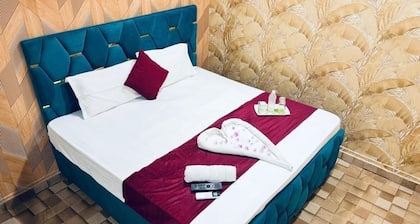 Hotel Jhansi Grand Inn