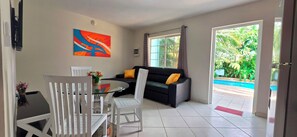 Interior - Cozy 1-bedroom apartment 3 km from Eagle beach (Noord)