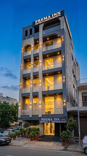 Front of property - Prema Inn Hotel & Restaurant (Jevar)