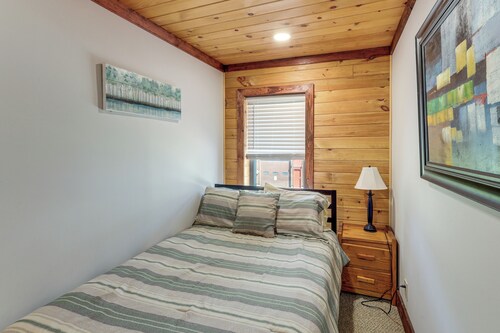 Hike & Ski the Adirondacks: Olmstedville Condo