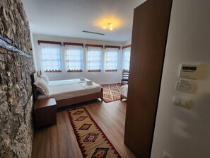 Comfort-Zimmer | Bügeleisen/Bügelbrett, kostenloses WLAN