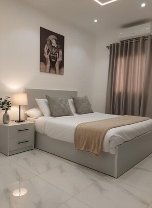 Room - stylish gray apartment sea view 201 (Red Sea Governorate)