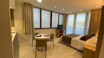 Studio Keluarga | Brankas, kedap suara, setrika/meja setrika, dan Wi-Fi gratis