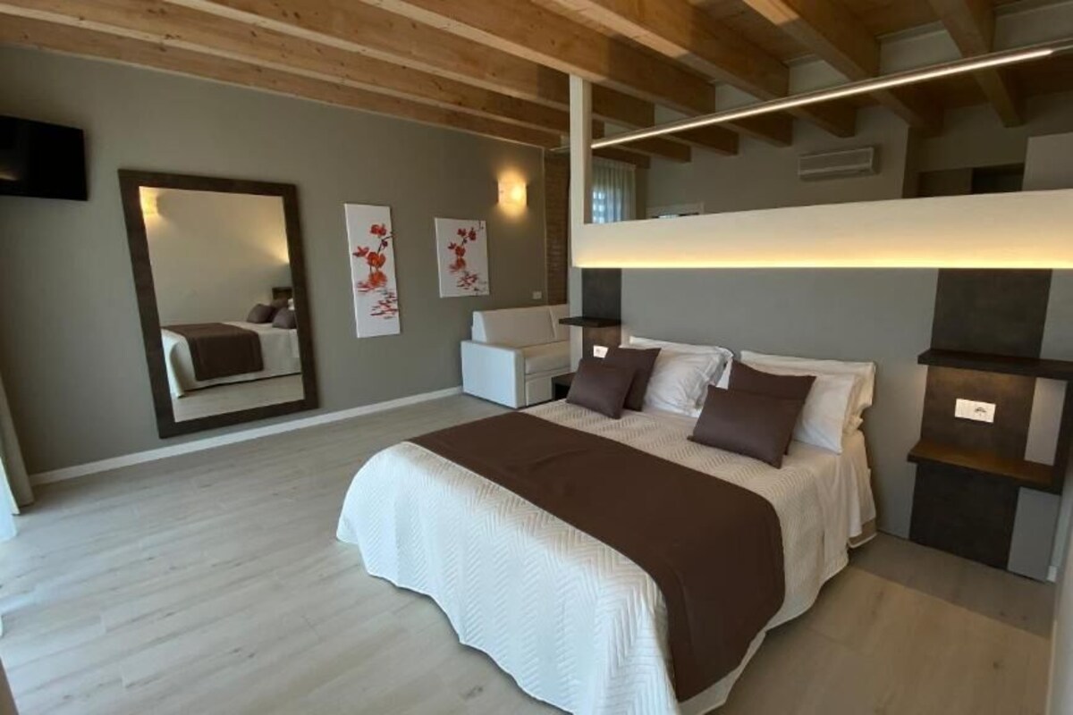 Family Studio | In-room safe, soundproofing, iron/ironing board (on request)