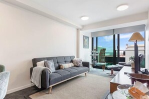 Room - Zodiak Stays Cozy CBD 2Br Near Top Dining Spots (Auckland)